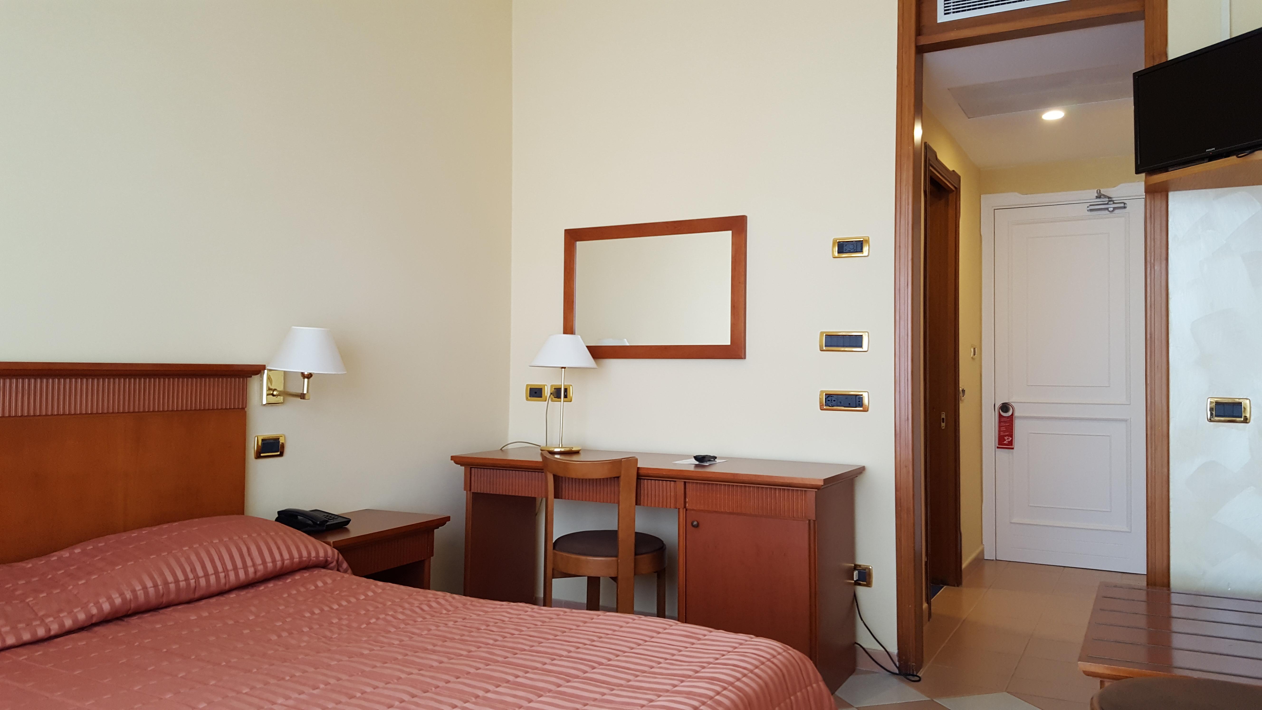 ויקו אקוונסה Grand Hotel Moon Valley מראה חיצוני תמונה